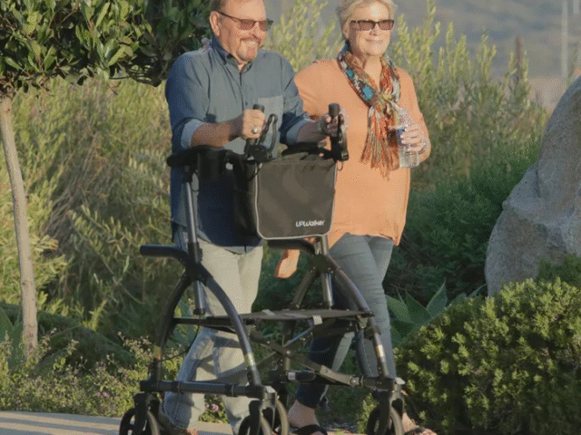 Best Walkers for Seniors with Balance Problems