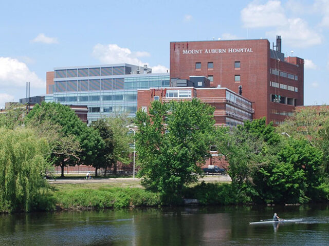 mount-auburn-hospital-725x483px